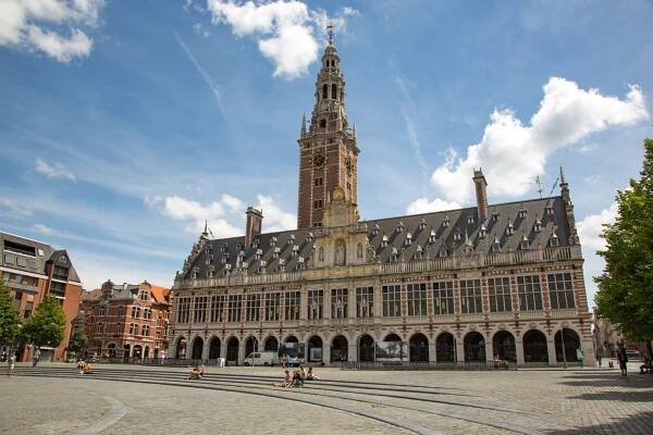 Universiteitsbibliotheek en de toren
