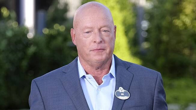 Bob Chapek Says Comcast Would Need to Offer “Reasonable Terms” for Disney to Buy Hulu Stake Earlier