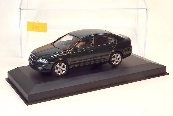 1:43 Škoda Octavia II, bazar - Abrex