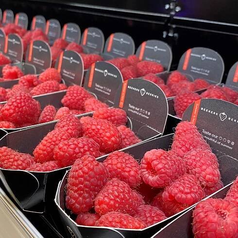 zachtfruit-beekersberries-bessen-contact
