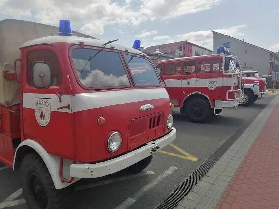 Hasiči ukázali, s čím vyrážejí do akce. Ve Vyškově vystavovali techniku