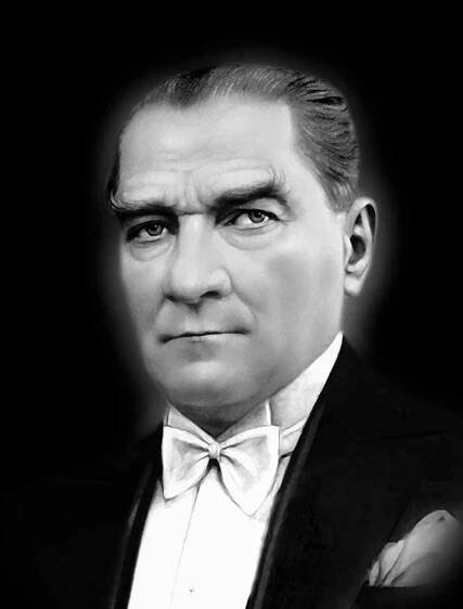 Salon Kıyafetleri - Levon Kordonciyan - en-ataturk