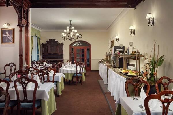 Restaurace & Lobby bar