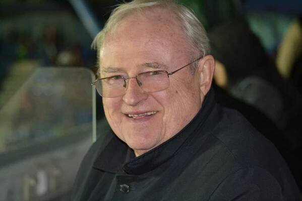 Zemřel ten, který se odhlašoval z vysílání... Pavel Skála, Hlas Ameriky. Jmenoval se Pecháček (+82)
