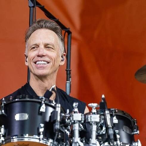 Pearl Jam Drummer Matt Cameron Steps Down From Band