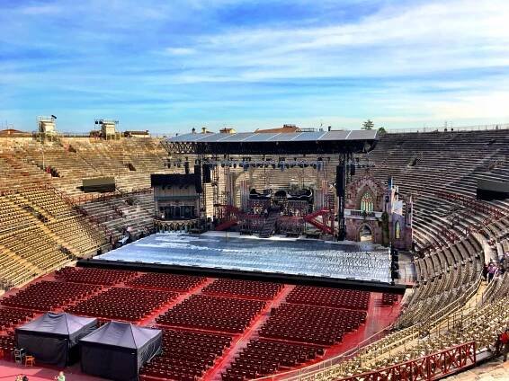 Tribüne Arena di Verona