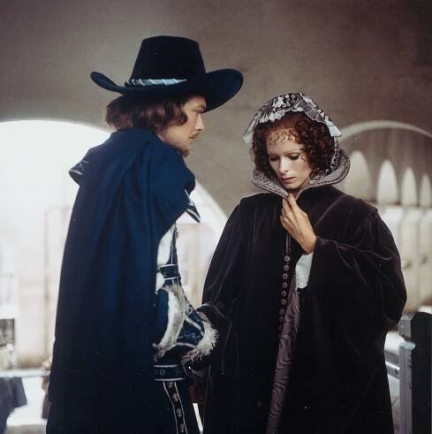 Tři mušketýři - Z filmu - Simon Ward, Geraldine Chaplin