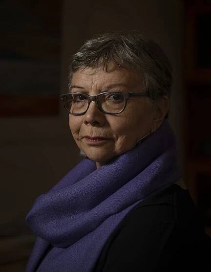 VLACC inducts awarded Chilean-Canadian writer Carmen Rodríguez as its Honorary Elder - VLACC