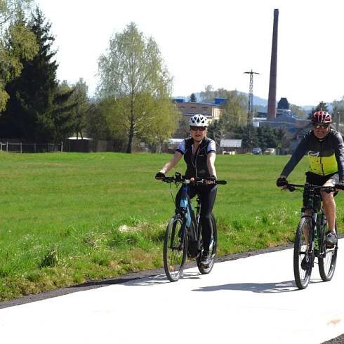 Další úsek cyklostezky sv. Zdislavy měří zhruba čtyři kilometry a jeho vybudování stálo 40 milionů | foto: Liberecký kraj