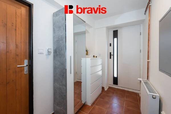 Prodej rodinného domu, ul. Skálova, Rousínov u Vyškova, terasa, sklep, vhodný i na investici - BRAVIS REALITY, s.r.o.