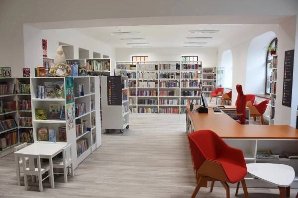 Knihovna - Oficiální stránky Městská knihovny a informačního centra Hradec nad Moravicí