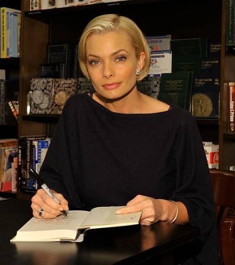 Jaime Pressly fotka