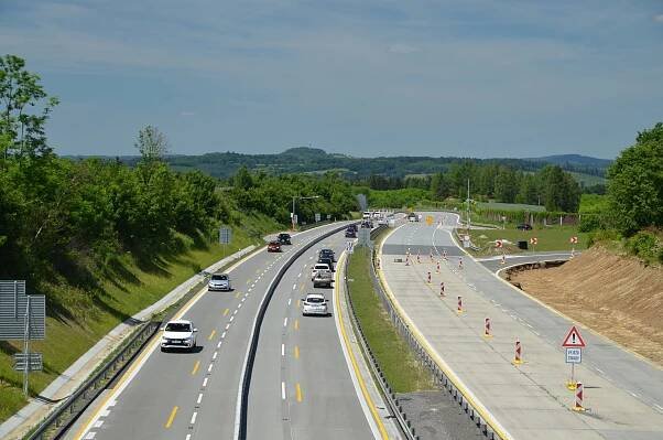 Opd.cz - D1 Modernizace - úsek 06, EXIT 49 Psáře - EXIT 56 Soutice 