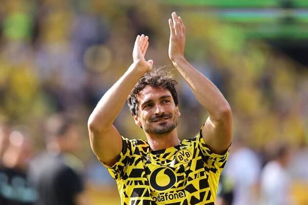 Borussia Dortmund bid farewell to Mats Hummels - Get German Football News