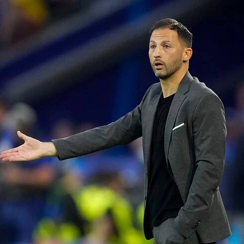 Belgium sack Domenico Tedesco after Thibaut Courtois row