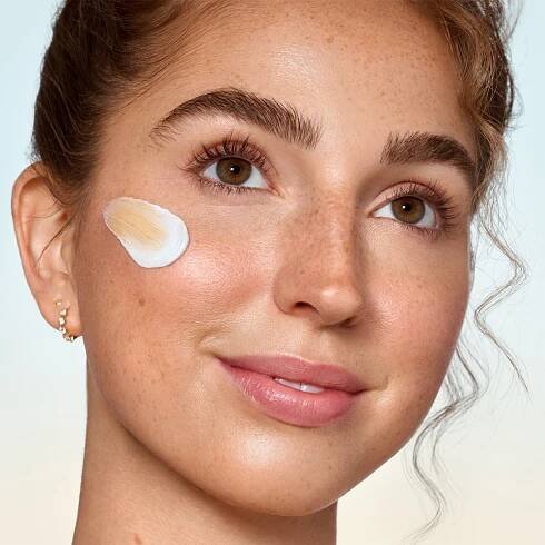 Estée Lauder DayWear Multi-Protection Anti-Oxidant Sheer Tint Release Moisturizer SPF 15 tónovací hydratační krém pro všechny typy pleti