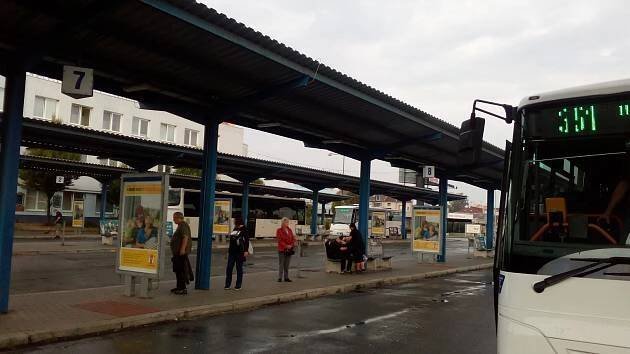 Studenti a senioři cestují za pár korun, zádrhely se nevyskytly