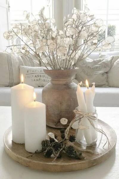 #vase #pinterest | Table decor living room, Table decorations, Decor