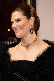 Crown Princess Victoria of Sweden attend the Royal Variety Performance in London on November 30, 2023 (Aaron Chown/PA Images/Alamy)
