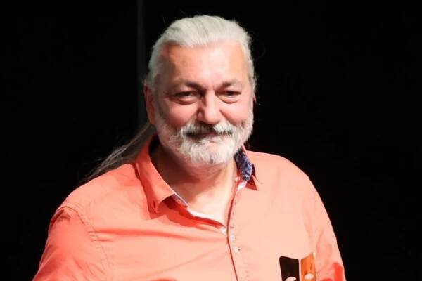 Daniel Hůlka vyrazil do společnosti se svou dcerou. Otcem se sice stal později, ale náramně si to užívá
