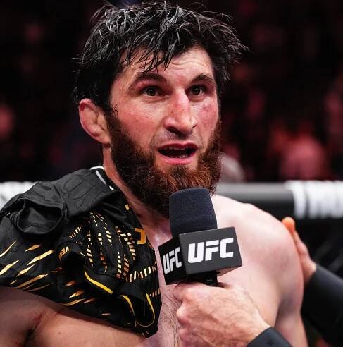 Ankalaev Boots ‘Bumtree’ To Third Row