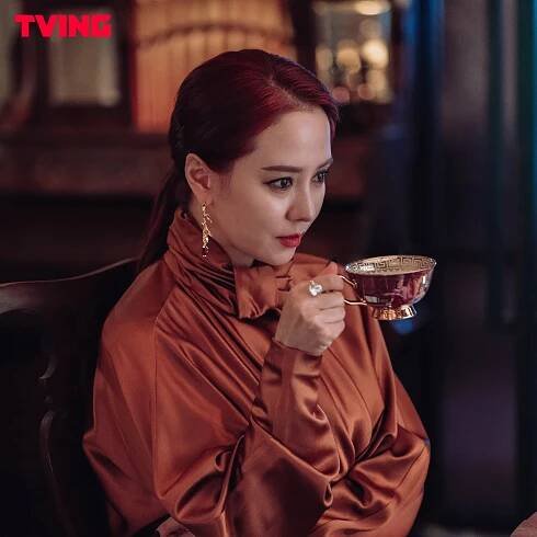 Song Ji Hyo oslávila 20 rokov v showbiznise, na vavrínoch rozhodne zaspať neplánuje - Asianstyle