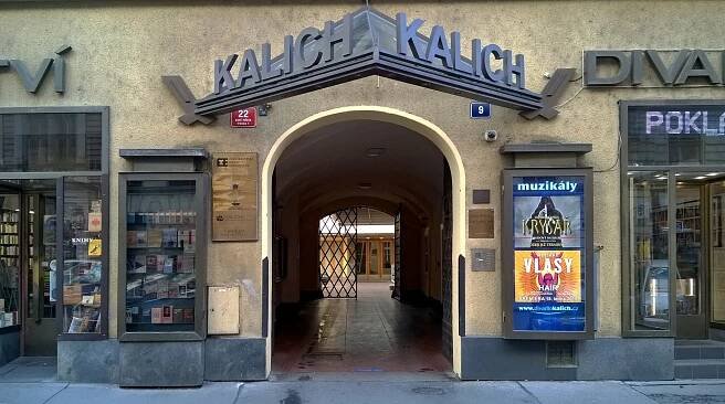 Pozvánka do divadla Kalich