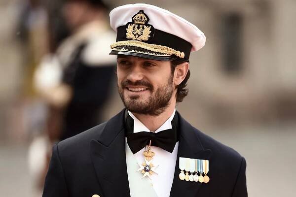 Royal or Movie Star? TikTok Is Just Discovering 'Hot' Prince Carl Philip of Sweden