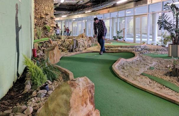 Zábavní centrum Adventure Minigolf Praha