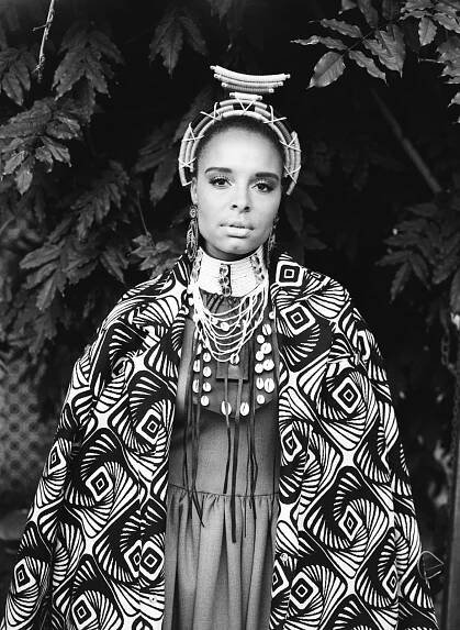 Antonique Smith - Photos