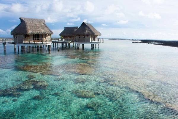 “MUST KNOW” Over Water Bungalow Notes - The Art of Travel