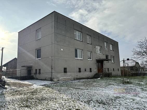 Prodej Byt 3+1, Vinary, okres Hradec Králové