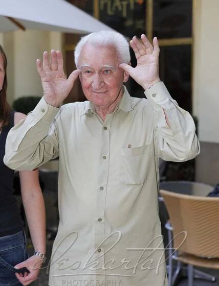 herec a baviè Milo Nesvadba - Aleš Kartal ~ profesionální fotograf