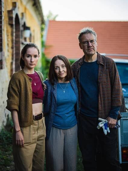 Bratři a sestry - Z filmu - Eliška Křenková, Veronika Žilková, David Matásek