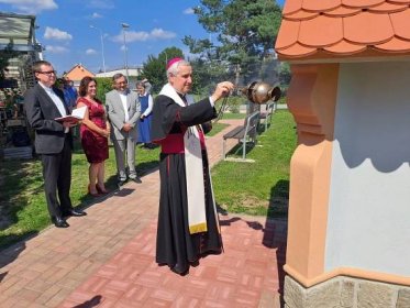 Biskup Vlastimil Kročil požehnal nové kaple | Domov pro seniory Hvízdal České Budějovice