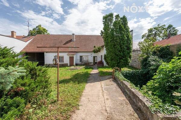 Prodej pozemek Bydlení, 2111m2, Drnholec | Reality.iDNES.cz 