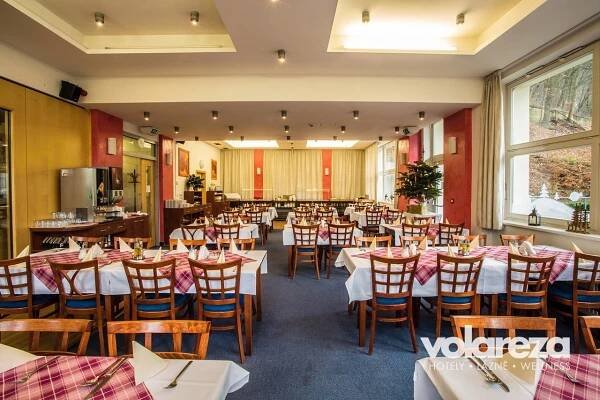 Stravování | VLL Karlovy Vary - hotel Bellevue | Volareza 