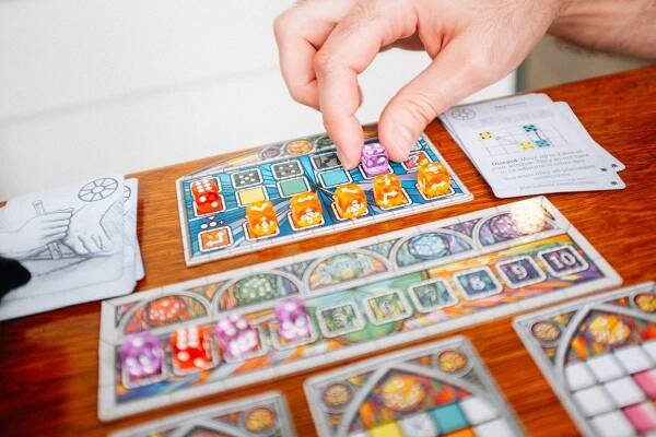 Sagrada: Life