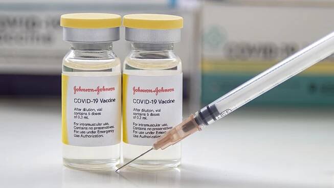 Šokující video: ve společnosti Johnson & Johnson věděli, že jejich COVID „sraženinové“ vakcíny jsou smrtící a nedostatečně testované, přesto je agresivně prosazovali - CZ24.NEWS
