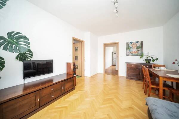 Prodej Byt 3+1, Nerudova, Starý Plzenec, okres Plzeň-město