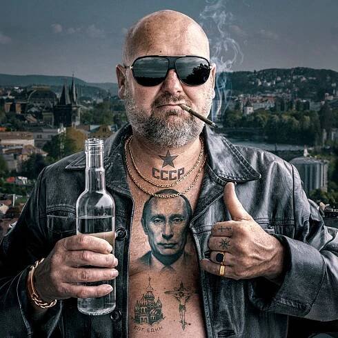 Vladimír Mertlík: Sláva, ruští švábi mohou do Ruska. Zatím ale žádný nával!