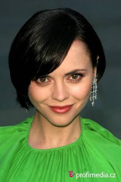 Christina Ricci - celebrity účes - HappyHair