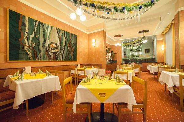 HOTEL SLOVAN | Karlovy Vary 