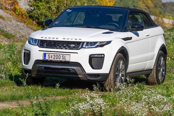 Myslíte, že SUV-kabriolet nemůže dávat smysl? Vyzkoušeli jsme jediný vůz svého druhu na trhu a byli jsme překvapeni!