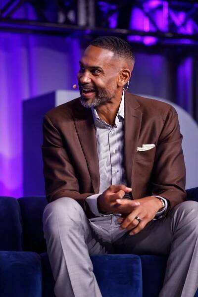 Vince Carter & Grant Hill — Bharat Shah Leadership Speaker Series :: The Bharat Shah Leadership Speaker Series provides