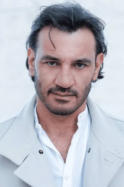 Giuseppe Schillaci - Lucía Del Río Management