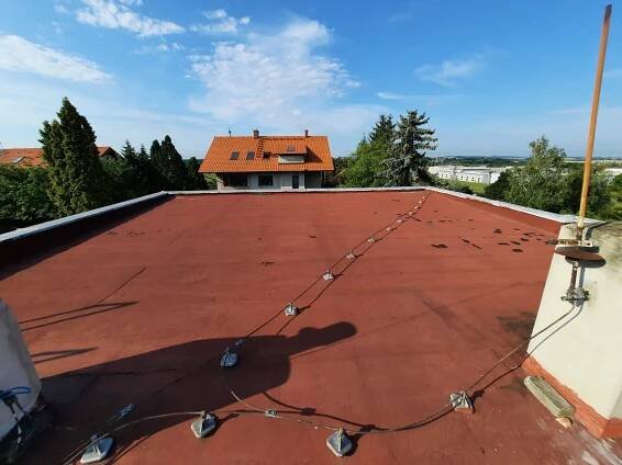 Renovace ploché střechy na rodinném domě v Roudnici nad Labem - HIPOS s.r.o.