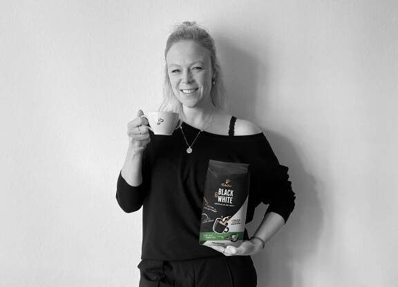 Hier steht‘s Schwarz auf Weiß … in der Tasse! - Tchibo
