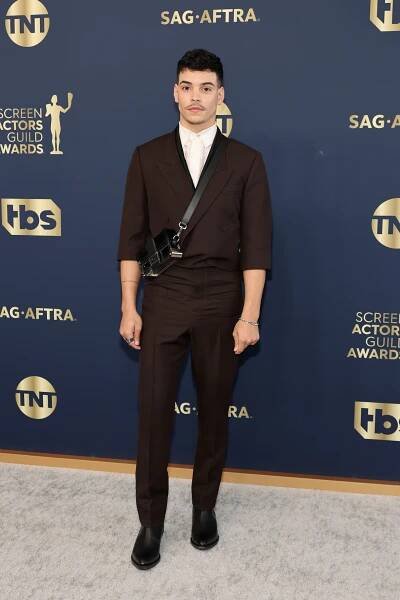 Aaron Dominguez wears Fendi on the SAG Awards 2022 red carpet