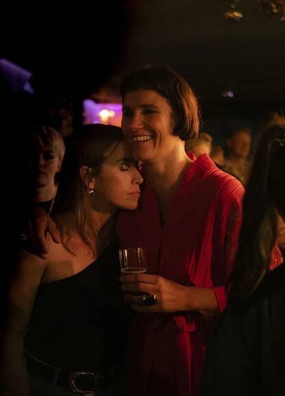 Iina Kuustonen, Laura Malmivaara - Kenraaliharjoitus - Z filmu